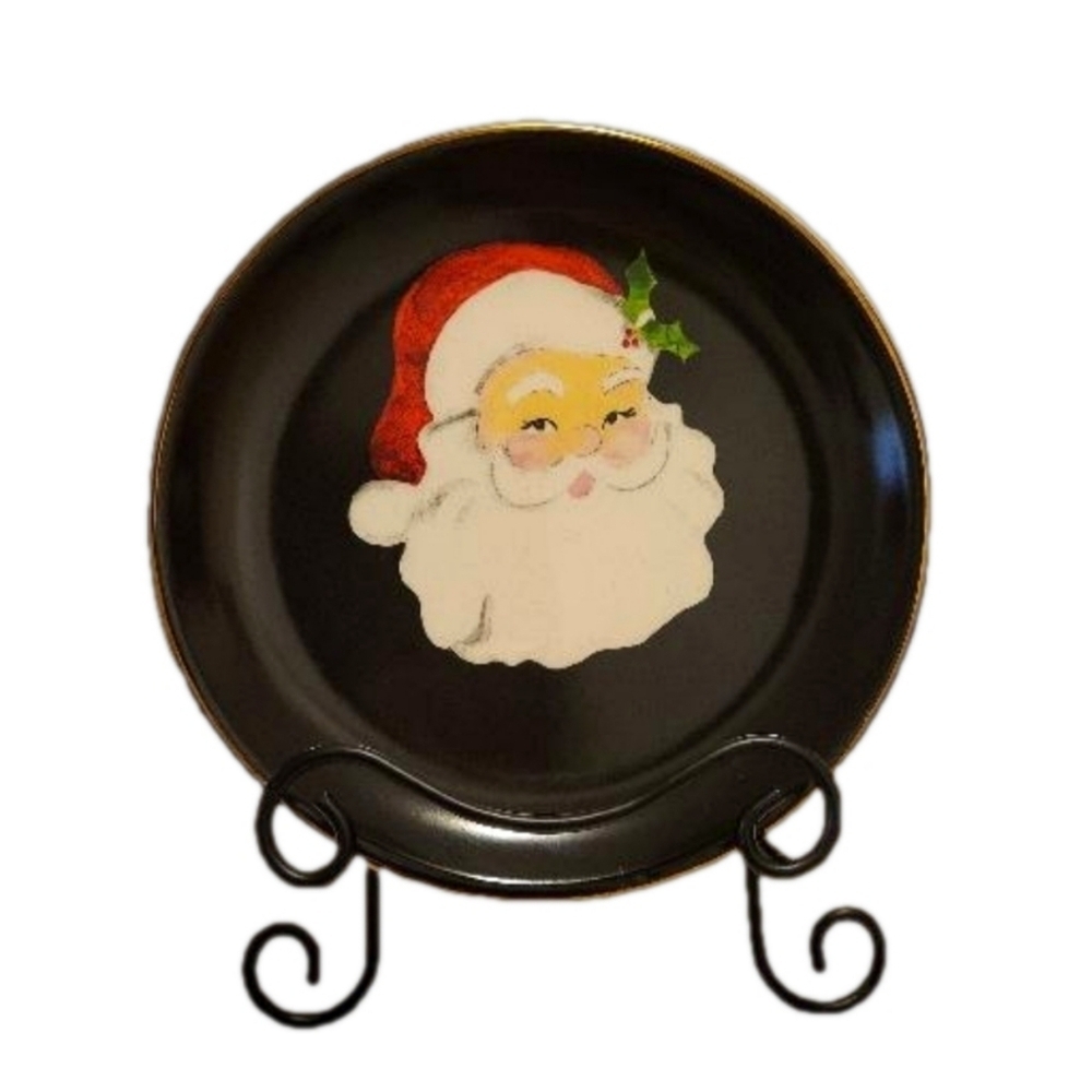 Santa clause 6-inch plate set of two, black with a gold rim